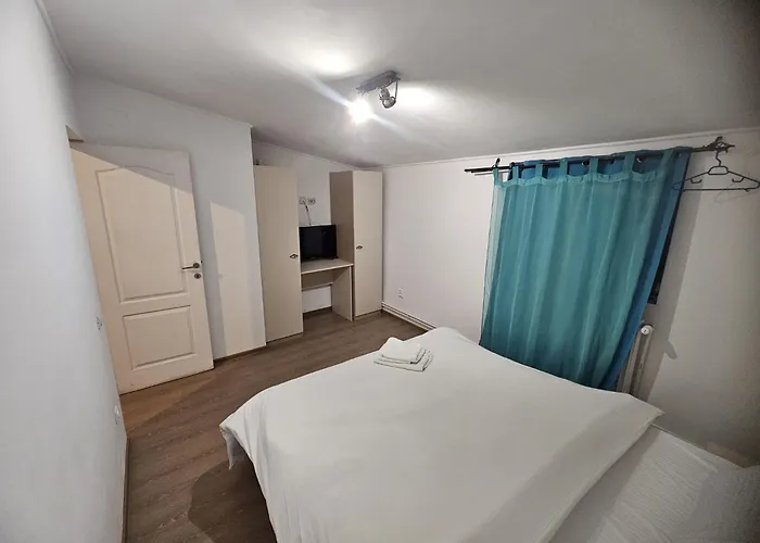 Stanford Gara De Nord * Bucureşti