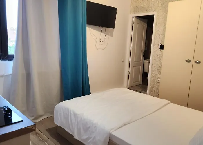 Stanford Gara De Nord Bucureşti